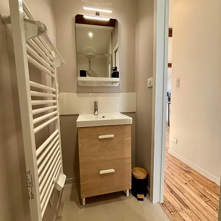 2 Personnes - Centre Apartment
